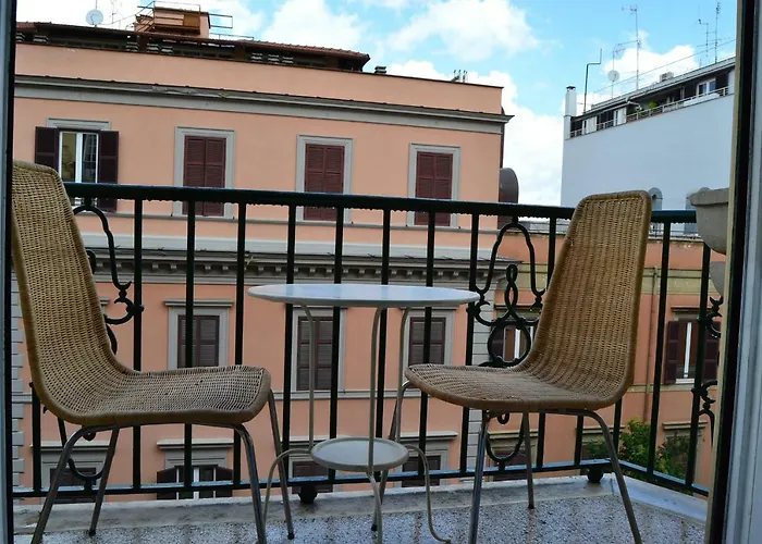 Pensionat Amoroma Vatican 2*